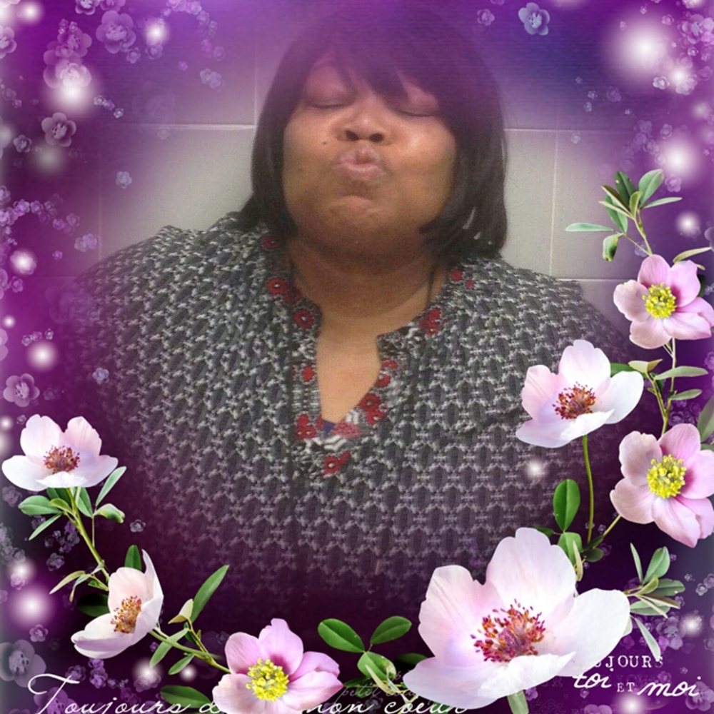 Meet your Posher, Neysa